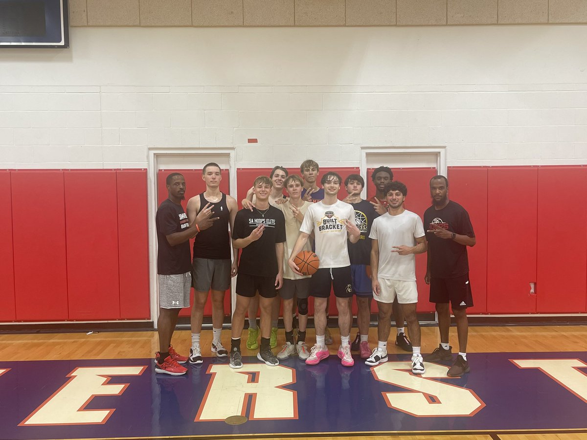 It was the “the last one” for these 17’s -
I’m so very thankful to these players for their loyalty, commitment &amp; trust. 
We will STILL be here for you as you all continue to do great things. 

Thank YOU!!

SAHE FOREVER! ❤️🙏🏾🔥