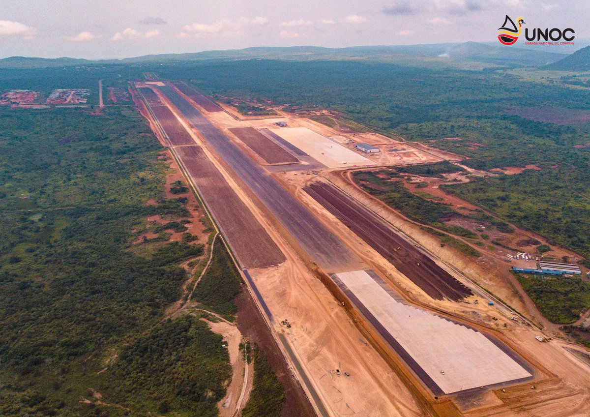 UNOC_UG's tweet photo. Did you know that the Kabalega Industrial Park will operate a one-stop-shop model for business registration, permitting, and statutory compliance?

Various government agencies will establish offices within the park, providing centralized and expedited services to investors. Online portals will allow for efficient electronic and remote applications, enhancing the ease of doing business.