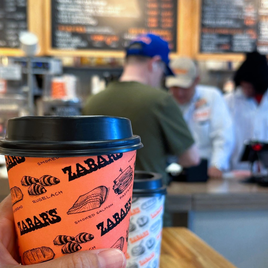 ZabarsIsNY's tweet photo. What's your morning brew @ Zabar's Cafe? Espresso, drip coffee, latte, tea, cold brew, iced + a full menu of Bagel &amp; Nova, babka, and bakery take-aways!
#uws #zabarscafe #zabarsisny #zabars #nyc #coffee https://t.co/UXDTomYY6g