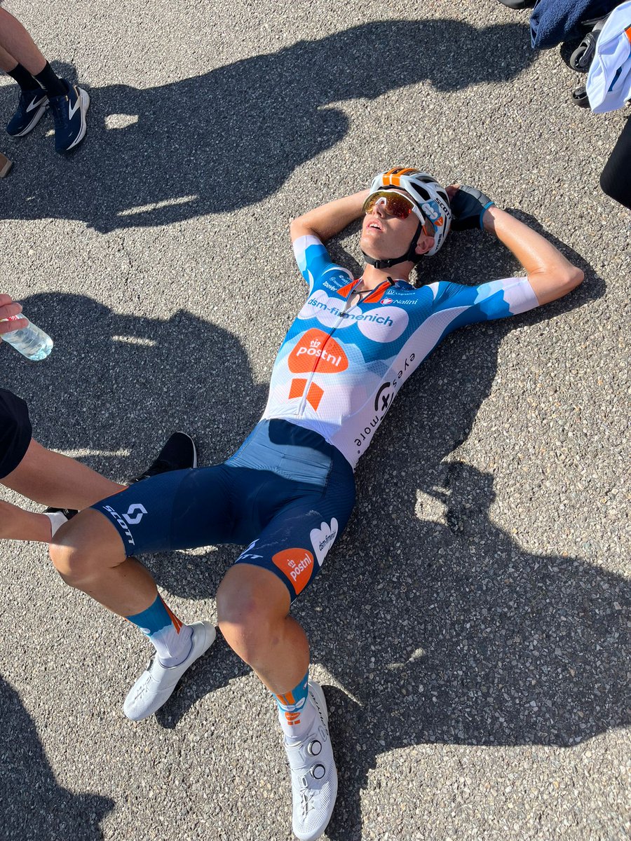 What a ride <a href="/OscarOnley/">Oscar Onley</a>, you definitely left it all out there, chapeau!!!💯

A brilliant 5th place on 𝐓𝐇𝐀𝐓 stage at your debut <a href="/LeTour/">Tour de France™</a> after some great support by <a href="/WarrenBarguil/">barguil</a> and <a href="/romainbardet/">Romain Bardet</a> earlier. Nice one, team! 👏🏻

#KeepChallenging #TDF2024
