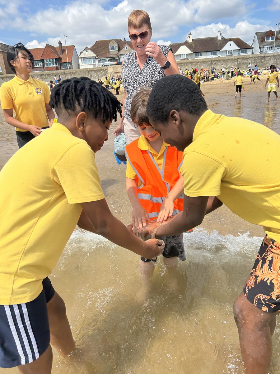 HeadLHS's tweet photo. The most epic and memorable day at the beach today. My favourite quote was ‘Mrs Ball, I have never seen the sea - is it real?’. I feel unbelievably privileged to have been able to give the children this experience @LHS_Watford https://t.co/816WZG9snA