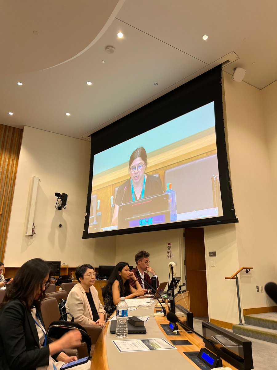 EAUC (@theeauc) on Twitter photo 🌎 Thank you to @quinn_runkle of
<a href="/sosukcharity/">Students Organising for Sustainability🌍</a> for presenting our international programmes on the global stage earlier this week, as part of the UN High Level Political Forum #HLPF2024
Find out more about our international programmes at eauc.org.uk 🌎 Thank you to @quinn_runkle of
<a href="/sosukcharity/">Students Organising for Sustainability🌍</a> for presenting our international programmes on the global stage earlier this week, as part of the UN High Level Political Forum #HLPF2024
Find out more about our international programmes at eauc.org.uk