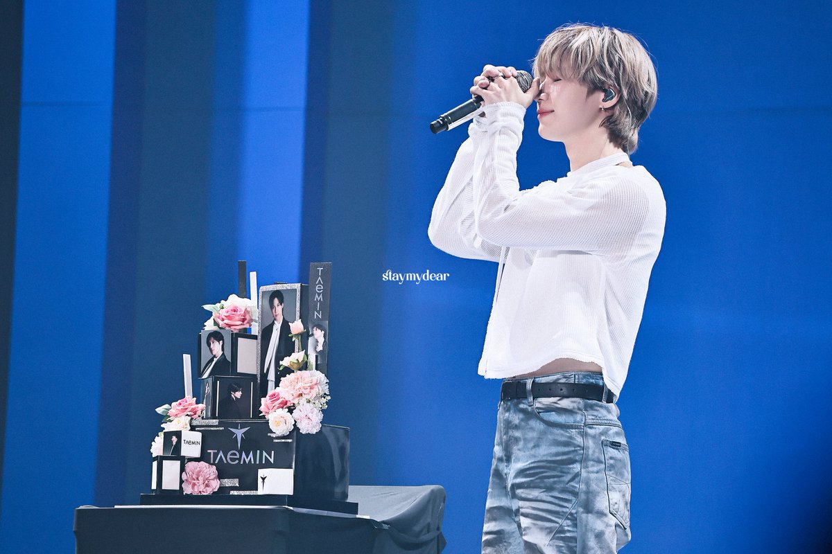 staymydear_tm's tweet photo. 생일 축하해 
사랑해 태민아 ♥
#탬메이트는_언제나_태민이편
#HappyTAEMINday https://t.co/RUNUb4PsZE