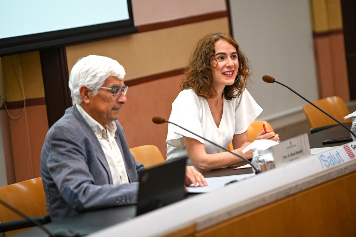 ⚕️ El nou model d’atenció esglaonada permet intensificar l’acompanyament més enllà del període d’internament en un centre educatiu.

🏥 Més recursos que permeten intervenir en fase inicial de problemàtiques de salut mental, abordatge integral per evitar les recaigudes o