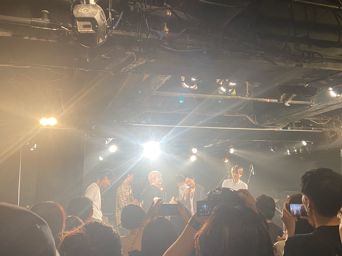 Otoka0411Seri's tweet image. 2024.07.17 Shibuya MilkyWay
『Chapman LAST ONE-MAN SHOW』

活動休止でしばらく会えないのは寂しいけど、最後に目に焼き付けることができて良かった。
yoakeで我慢してた涙が溢れた。
またどこかでChapmanが観れたらいいな！
素敵な時間をありがとう✨

#Chapman