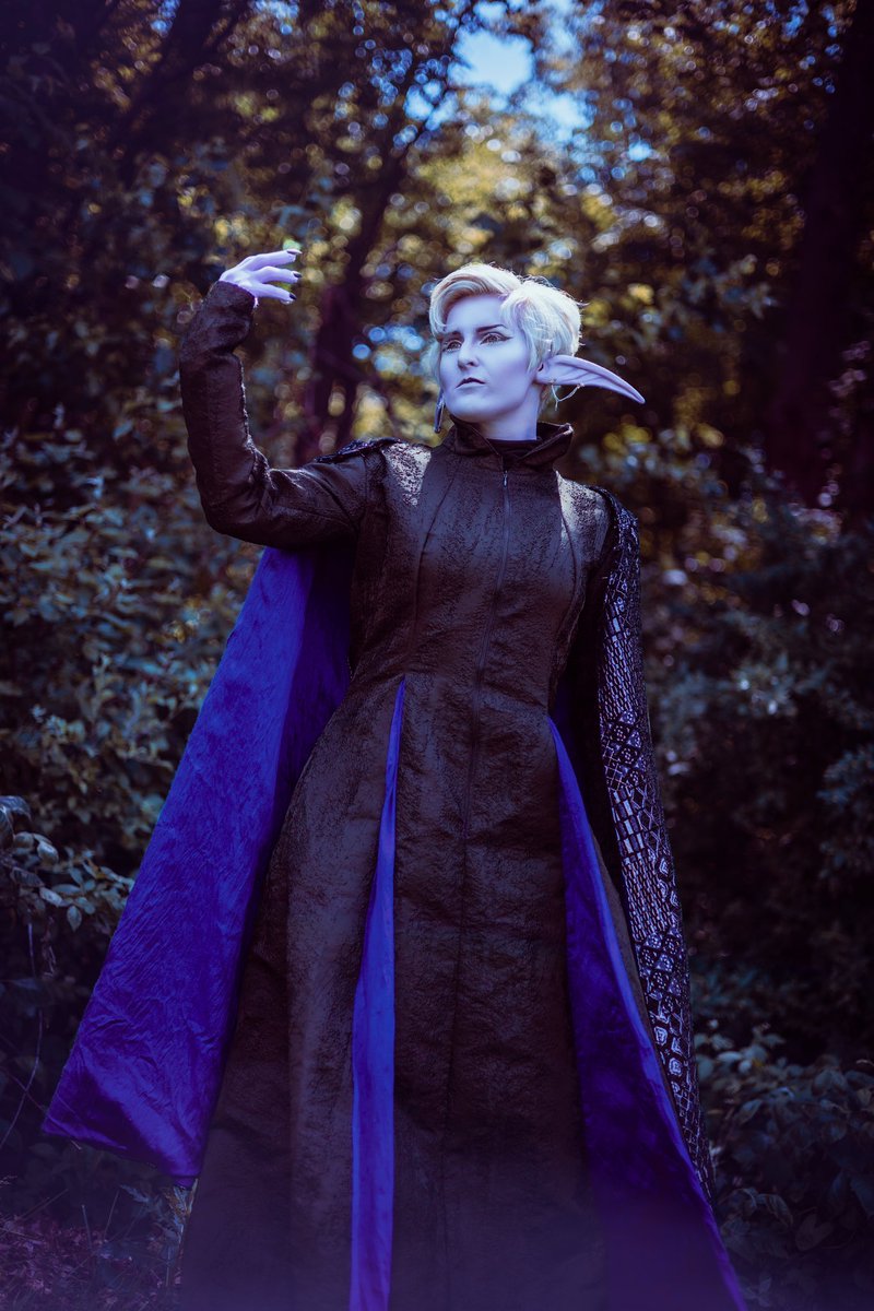 The shining guiding star you are ✨#CriticalRole #CriticalRoleCosplay 

Essek Thelyss created by <a href="/matthewmercer/">Matthew Mercer</a> for <a href="/CriticalRole/">Critical Role</a> 

📸: <a href="/karamelphotos/">Kara@Katsucon ✨</a>