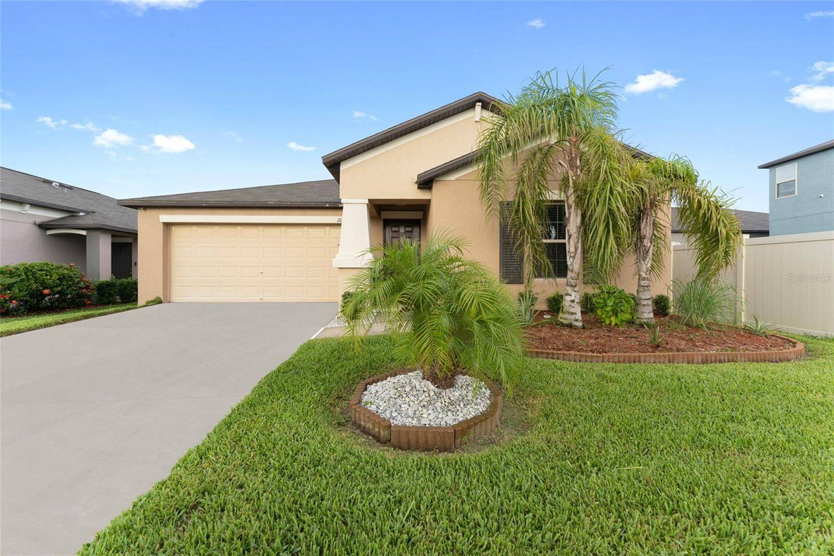 CenterSage's tweet photo. New Listing Price: $369,000
10005 CARAWAY SPICE AVE, Riverview, FL 33578 is a fantastic property with 3 bedrooms and 2.0 bathrooms.
See more here: https://t.co/wmvJ0avUci https://t.co/uSMmq4EHAO