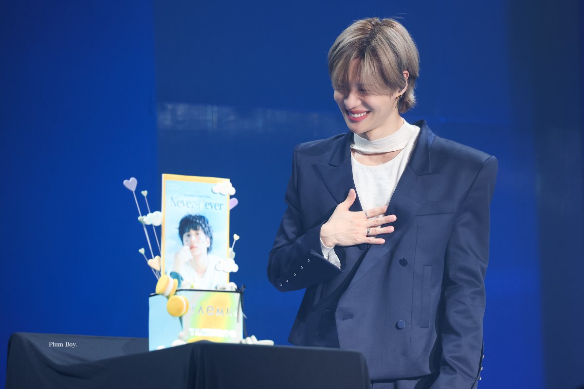 plumboy_718's tweet photo. ╲⠀╲ ⋆⠀╲         ╲
   ╲⠀╲     ☾⋆.˚ ⠀ ╲ ⋆｡
      ☆⠀ ╲⠀⠀ ⊹   ⠀.   ☆
                  ⊹ ⠀⠀ ★
#탬메이트는_언제나_태민이편
#HappyTAEMINday https://t.co/jxyCOTvZ4p