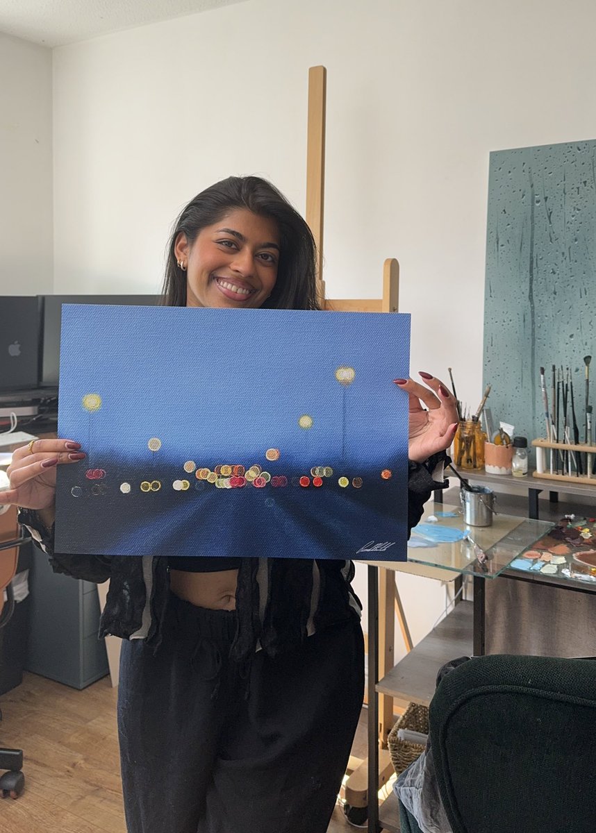 rionabuthello's tweet photo. 🎉🤩 **GIVEAWAY ALERT!** 🤩🎉

Hey art lovers! To celebrate YOU, I’m giving away my exclusive print, 'Mellow Glow'! 🌟 This stunning piece is not available for sale—it’s a money-can’t-buy treasure!

How to enter:
1. Sign up for my mailing list 📧 (link in bio)
2. Already on the list? You’re automatically entered! 🎉

🔁 BONUS ENTRIES:
- Comment on this post. Each comment = 1 extra entry!
- Reshare this post and your name gets added again! 🌟

⏳ Don’t miss out! You have until 23rd July to enter!