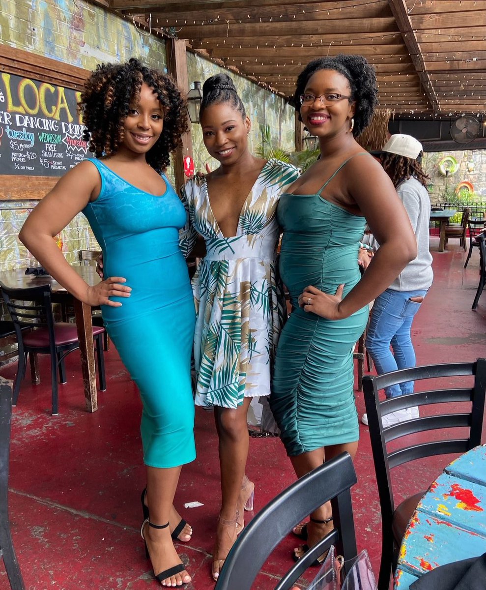 runiboutique's tweet photo. #RuniBabes in a Ruched Midi Dress, personalized to your favorite print. Perfect for all body shapes! Built-in bra, adjustable straps, and compression fabric for the perfect fit. No shapewear needed! ✨

#werkitinruni #runiatl #runiresortwear #fanfavorite #topseller #madeinusa https://t.co/3osJqdz82M