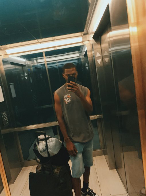 Back like I never left 💫   I&rsquo;m available in South Florida, creators get at me for 4K production 🎥 https://t<a href="/tag/behindthescenes"class="tags"><span>#behindthescenes</span></a>