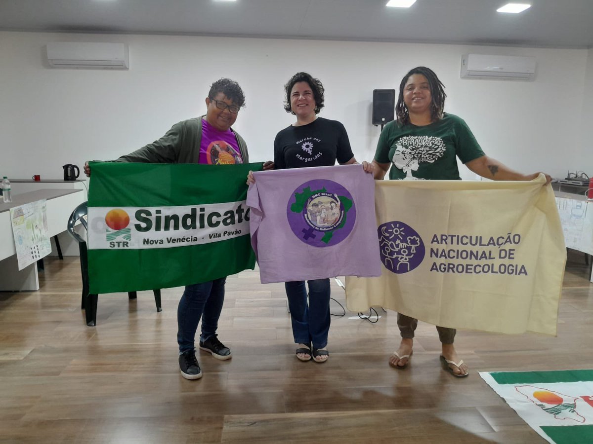 mmcnacional's tweet image. 🗓️ Durante os dias 09 a 12 de julho, a companheira Marlene Andrade do MMC ES, participou do terceiro e último módulo do Curso Nacional Mulheres e Agroecologia promovido pela Contag, GT mulheres da ANA e UNB. 👩🏽‍🌾💪🏽🌱

#MulheresCamponesas 
#Agroecologia 
#Formação