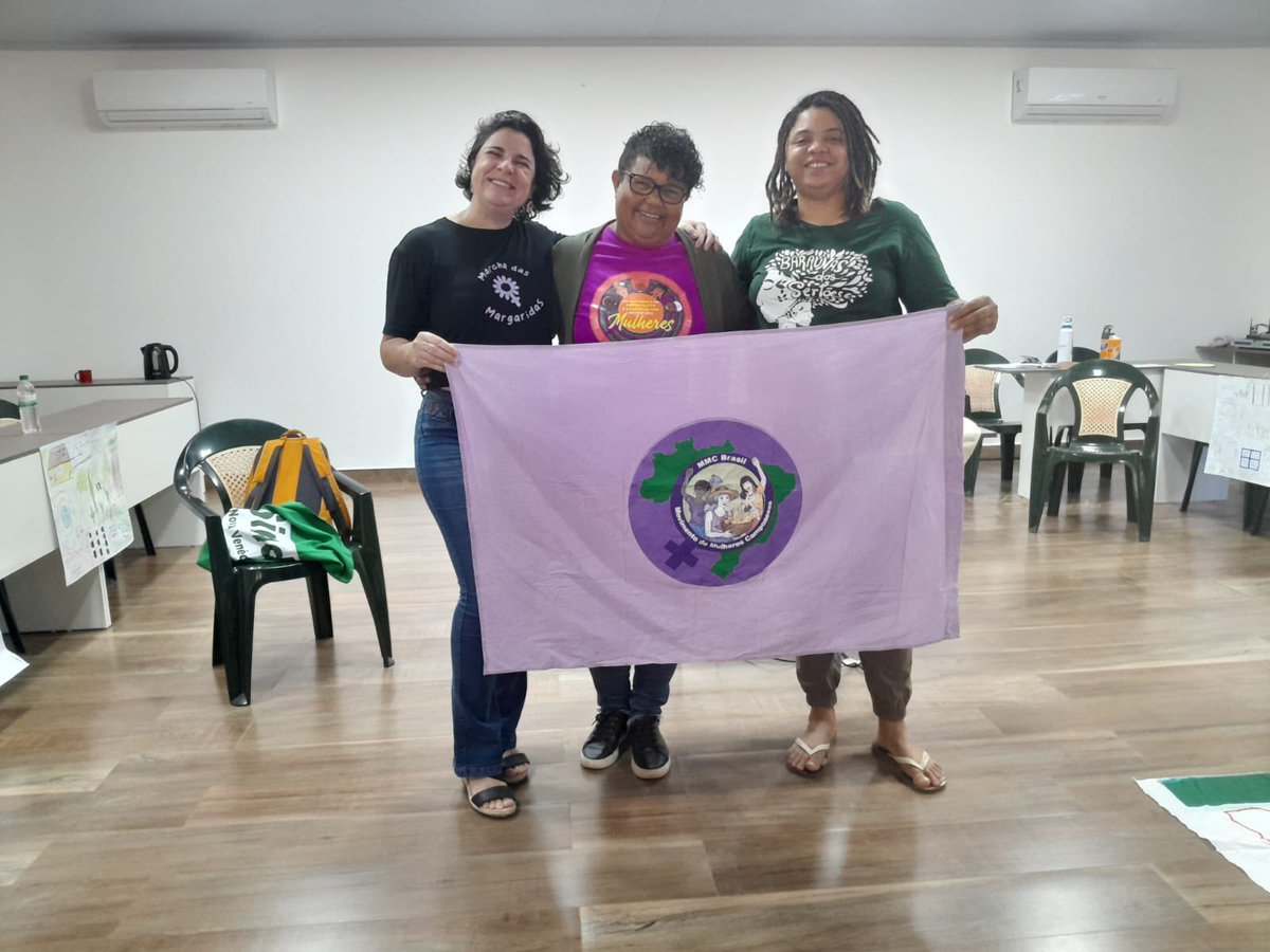 mmcnacional's tweet image. 🗓️ Durante os dias 09 a 12 de julho, a companheira Marlene Andrade do MMC ES, participou do terceiro e último módulo do Curso Nacional Mulheres e Agroecologia promovido pela Contag, GT mulheres da ANA e UNB. 👩🏽‍🌾💪🏽🌱

#MulheresCamponesas 
#Agroecologia 
#Formação