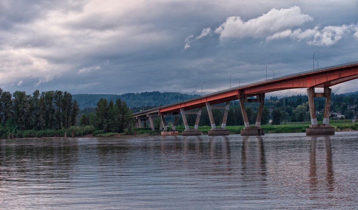 Sam_Alexandra23's tweet image. Hi Gang!  Today&apos;s photographic challenge is #Bridges - for cars or people. Share your best and I&apos;ll retweet best.😊 Have a safe and enjoyable day out there! 📸#Photography #manmade #Structures