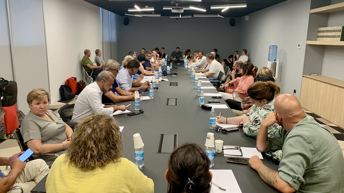 UILTECNAZIONALE's tweet photo. 🔴🟢🔵Contratto Calzature: siglata l’ipotesi di accordo per il rinnovo 2024-2026.
197 euro l’aumento complessivo nel triennio

Leggi il comunicato stampa unitario 👇

https://t.co/0prBbAHDtz https://t.co/jvwMjI0O2u