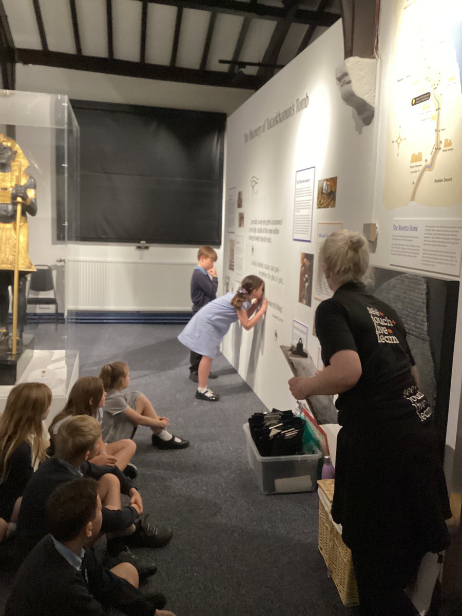 sbps_deer's tweet photo. Our school trip 😀 #sbpsHist @sbps_kingfisher https://t.co/BykopRUJDZ