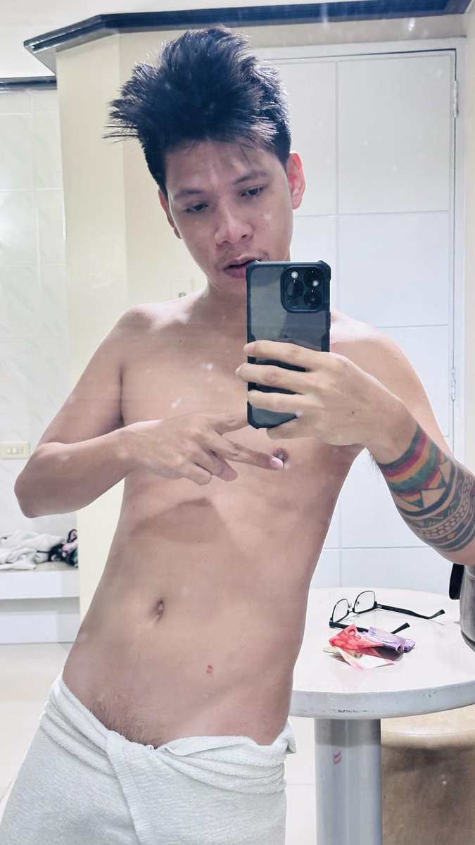 Masseur_erick's tweet photo. Tara PAMSSAGE kana. https://t.co/dlWmmtEQns