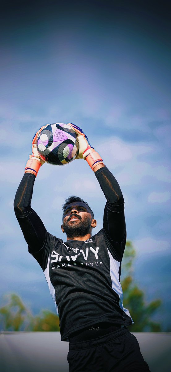 A15_hfc's tweet photo. • 4K📱
• DAY 2🏋️‍♂️☀️
#الهلال في النمسا 💙 https://t.co/MnSbf6S0qS