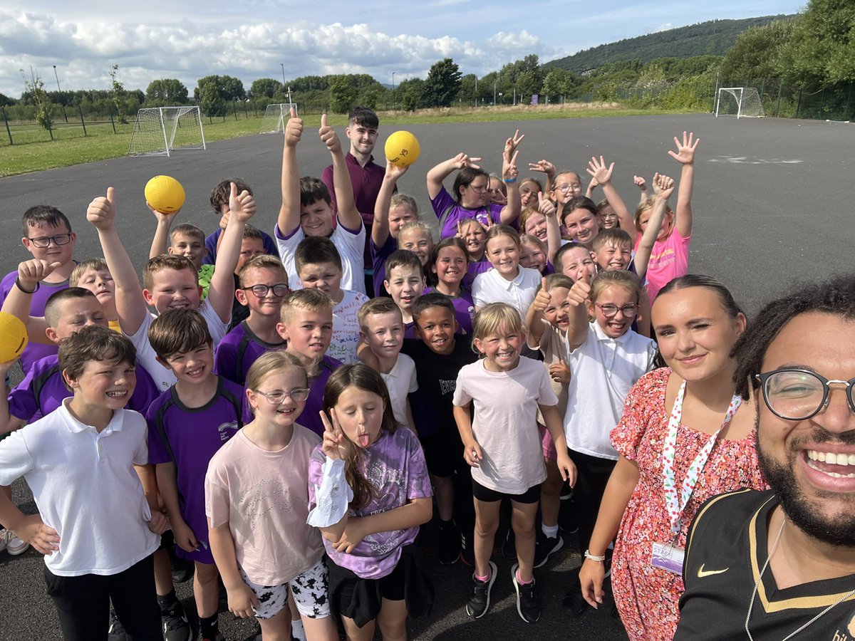 Mr Harris-Rowley tweet media