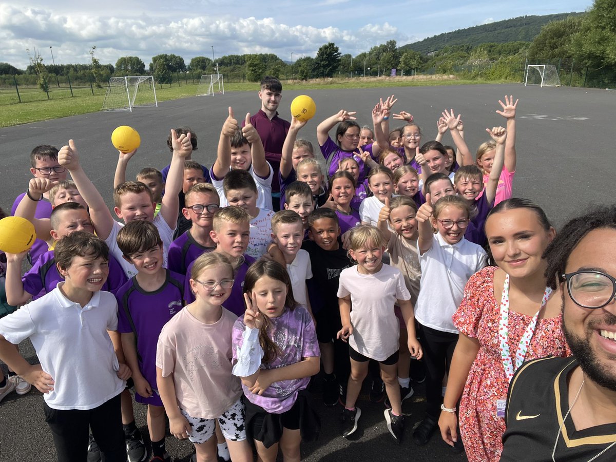 Mr Harris-Rowley tweet media