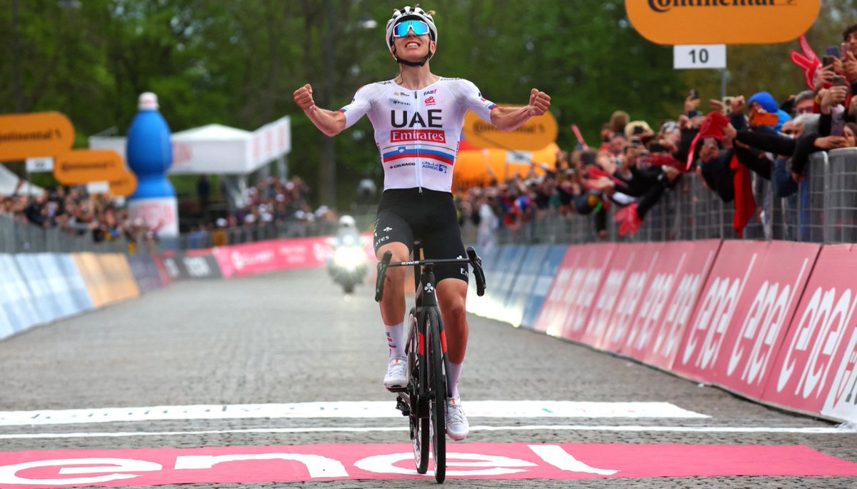 Le Gruppetto tweet media