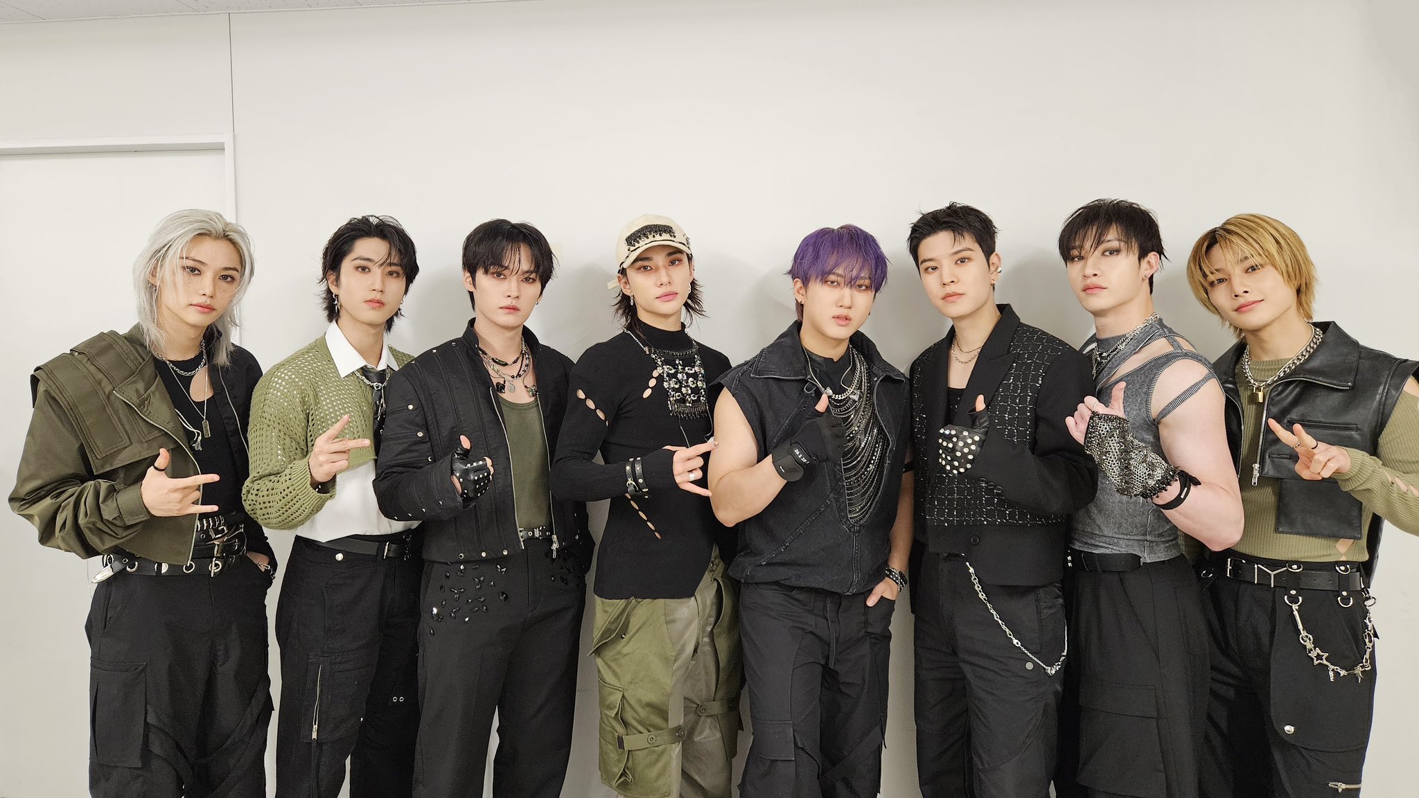 Stray Kids on X: 