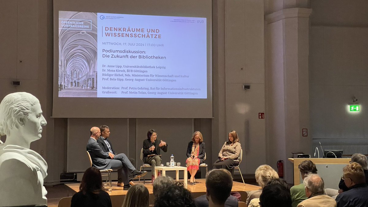 Corinna Breitinger tweet media