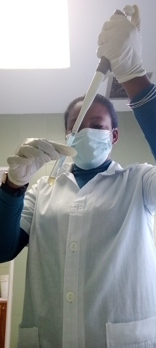 iloLiranzaLopez's tweet photo. CDI Sefar realizando su trabajo diario desde el departamento del laboratorio clínico.
#cubaporlavida
#cubacooperaven https://t.co/lU0cHhAoSu