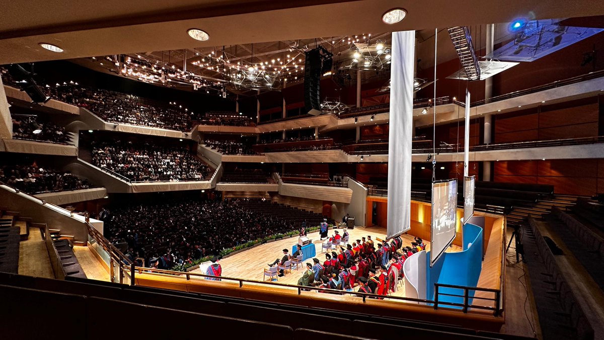 firstsightmedia's tweet photo. Midweek highlights! 📸
We're working with 22 of our incredible university partners this week! Having delivered over 150 ceremonies in just 3 days, we thought we'd share some of the best behind the scenes moments we've captured - so far!
#eventprofs #technicalproduction #livestreaming #graduation