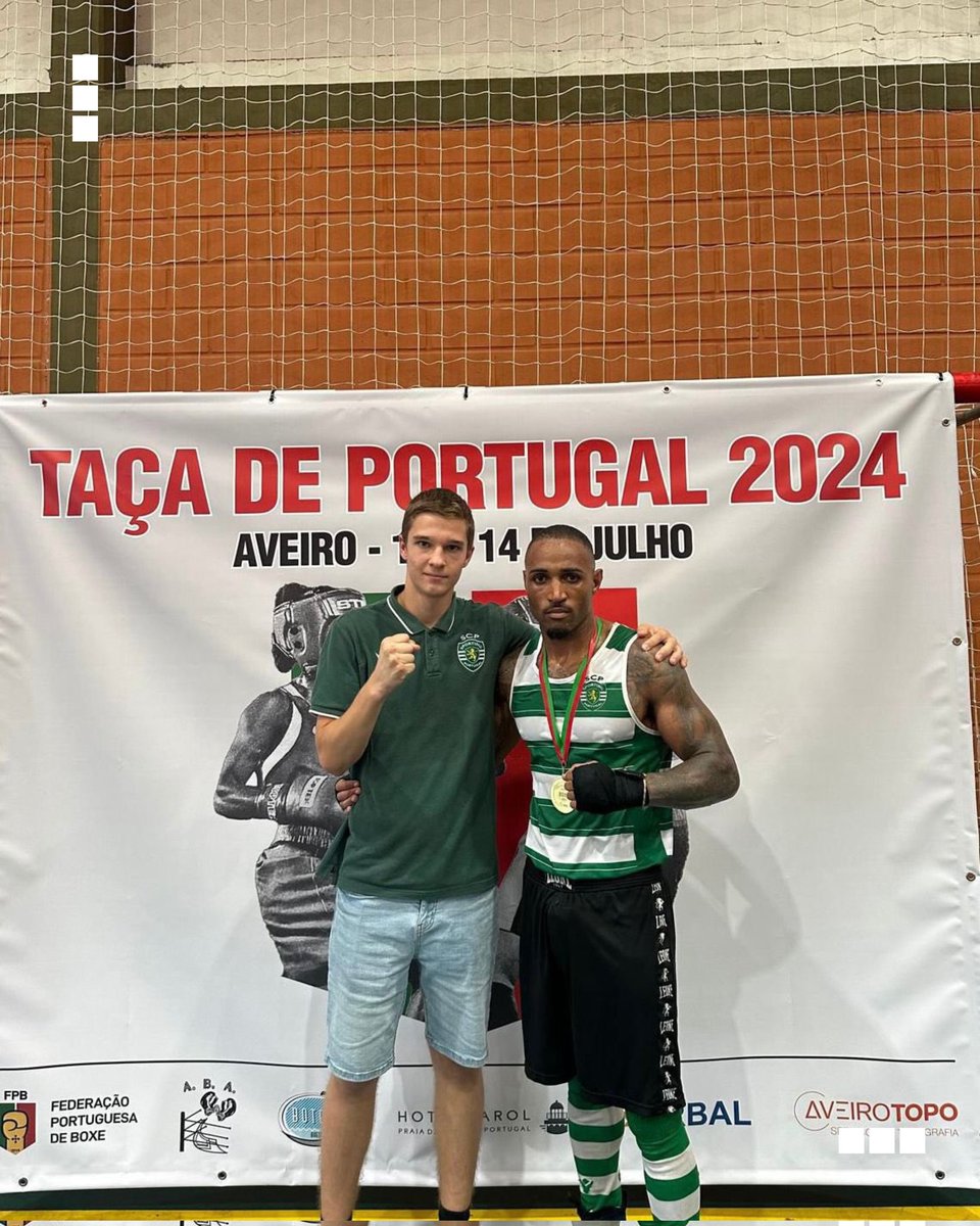 nucleo_scp_bcl's tweet image. Ayrton Luz conquistou a Taça de Portugal na sua categoria: elite -63,5kg 🥊 🏆

Parabéns, Leão 

#BoxeSCP #SportingCP #NúcleoSCPBarcelos