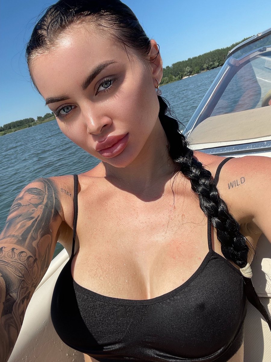 I'm waiting for you honey 💦

I'm here for you - follow the link and let us do what we both want 😏
onlyfans.com/action/trial/p…