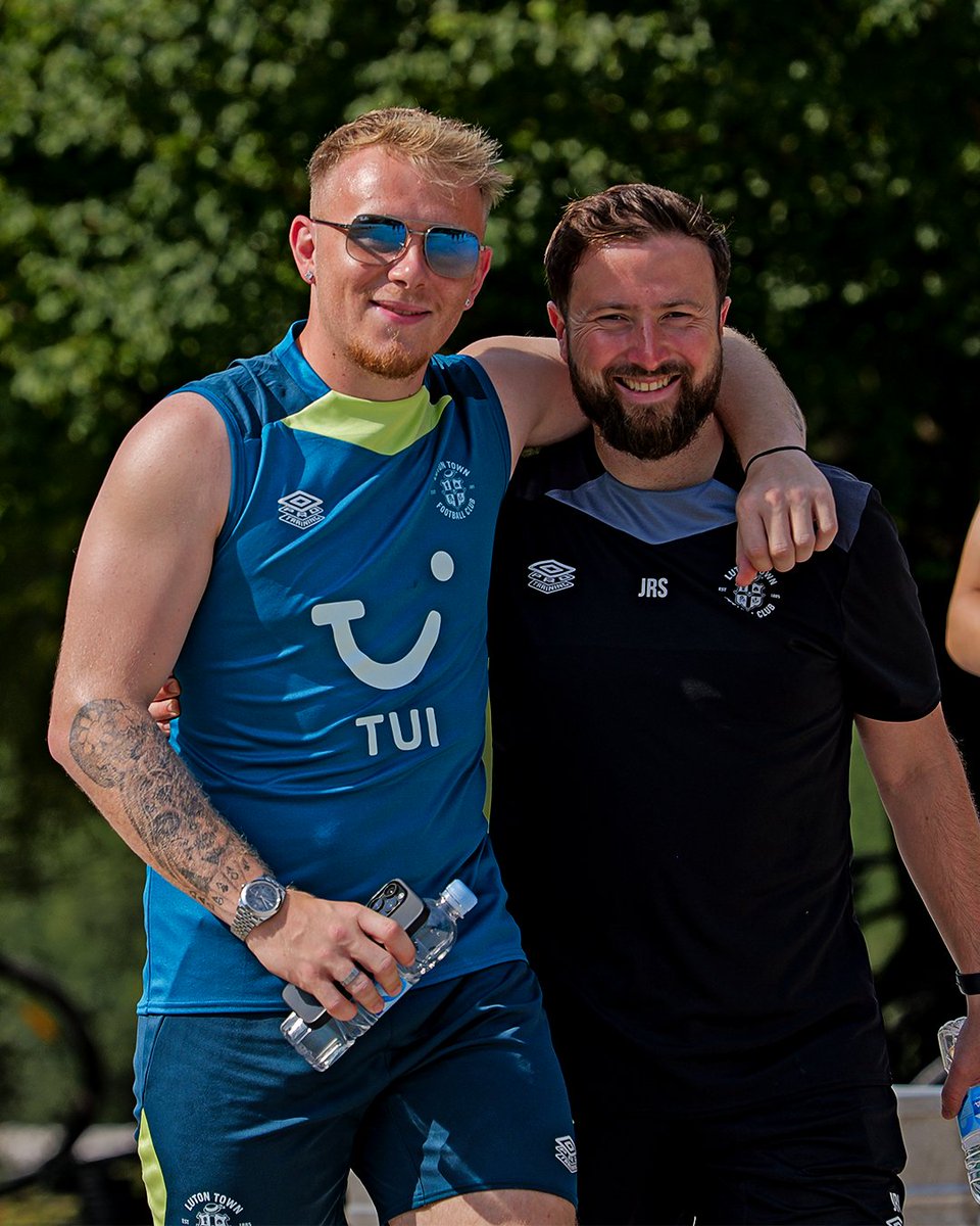 Luton Town FC tweet media