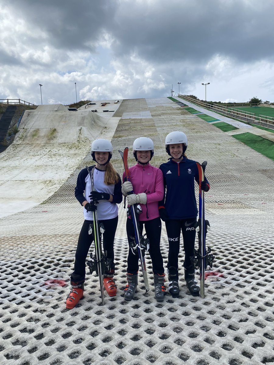 Llawer o hwyl/ lots of fun! <a href="/LearnWithMCS/">Monmouth Comprehensive School</a>