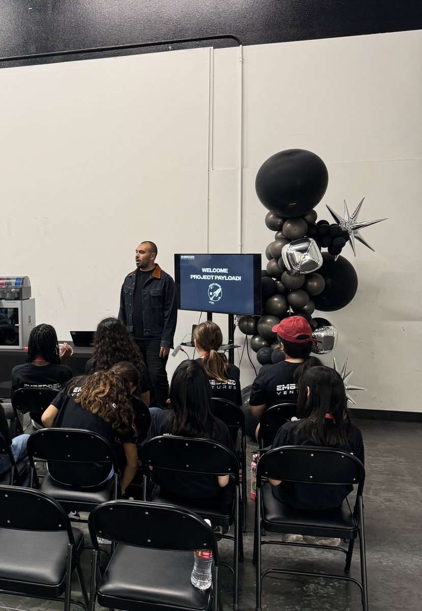 USC_ProjectPay's tweet photo. So excited and thankful to be visiting Embedded Ventures and meeting guest speaker Rachel Souter-Arguedas today! https://t.co/WGC3TIwQfK