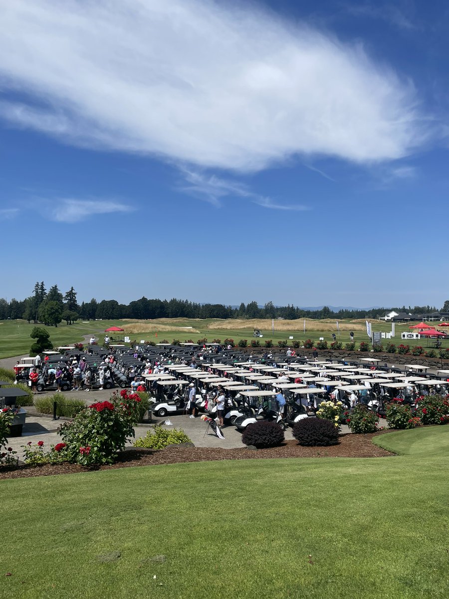 My favorite type of work days … a beautiful location <a href="/reservegolf/">Reserve Golf Club</a> … with a amazing organization <a href="/ML_20/">Maurice Lucas Fnd.</a> ☀️⛳️
