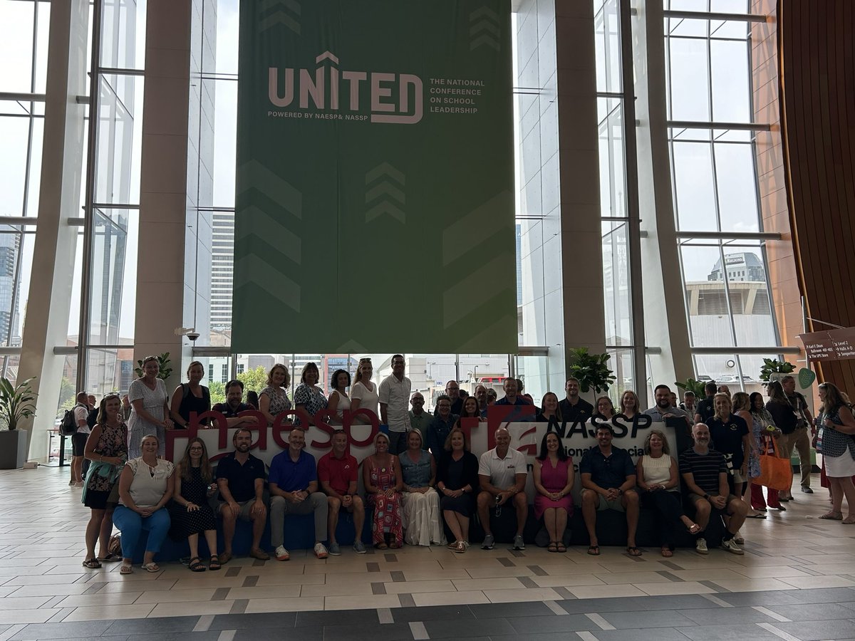 Nicole Bottomley tweet media