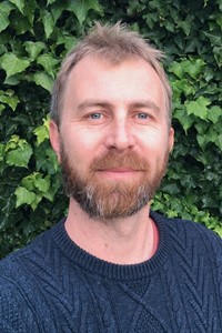 readingzone's tweet photo. "If we focus on the good things in our lives - we can learn to be happy." 🐸
Our Picture Book Author of the Month @almaxlat tells us about the inspiration for his new, heartwarming picture book, Godfrey is a Frog: https://t.co/2LgUOhfSXY
#GodfreyIsAFrog @OxfordChildrens https://t.co/iXK14ddS1X