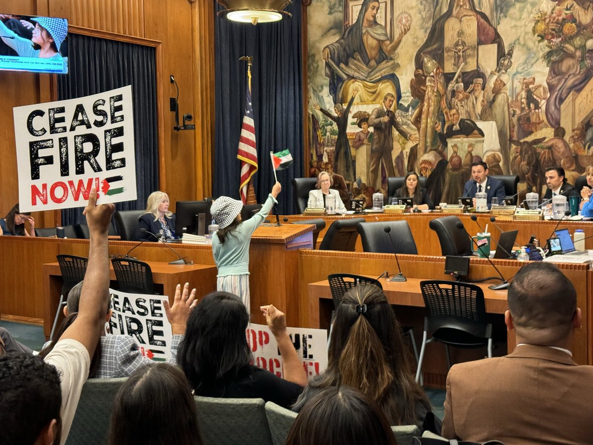 A child last night at the Burbank City Council meeting ahead of a discussion on a ceasefire resolution