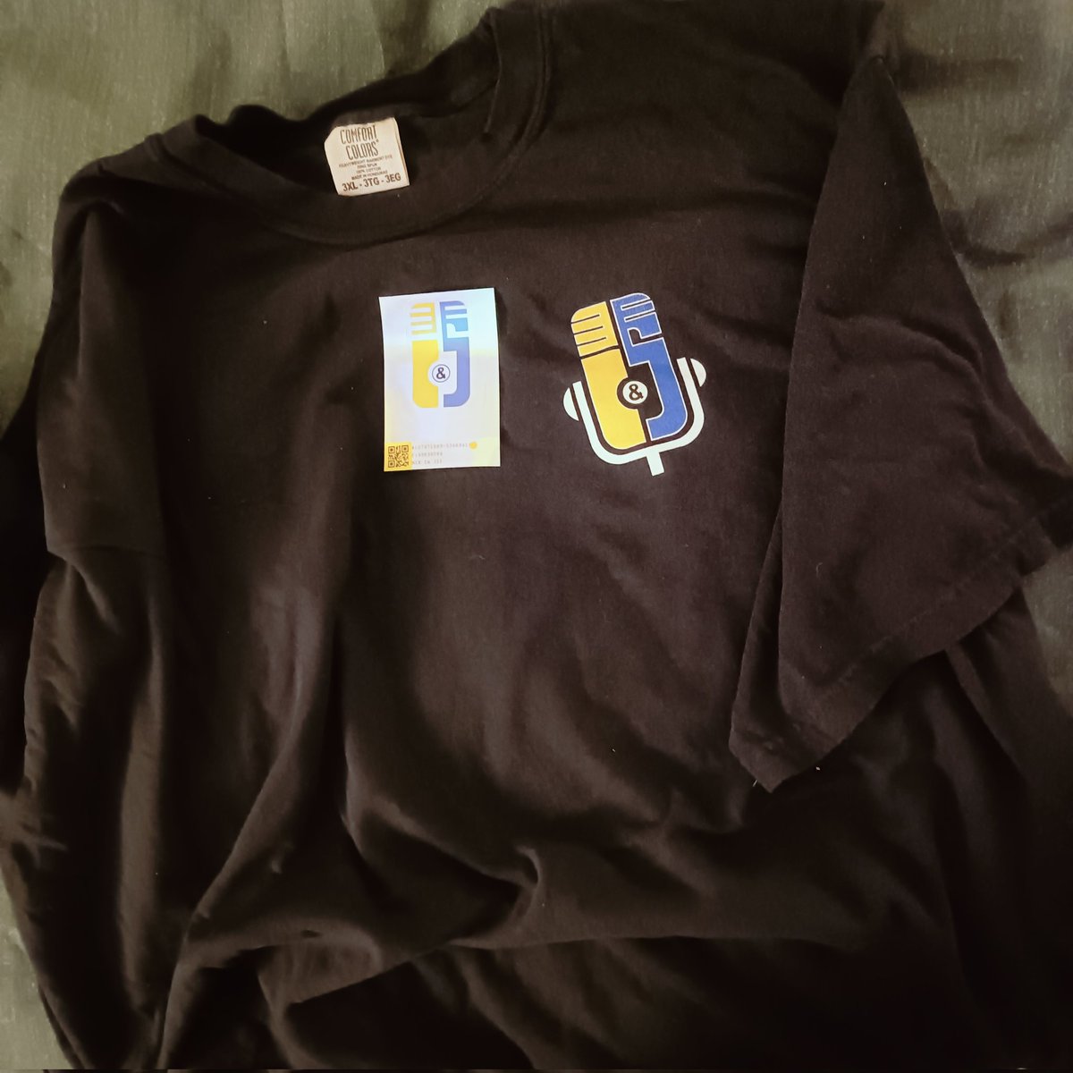 MrsStanbridge's tweet photo. Received my @impandskizz t-shirt and sticker today. Sending love from the UK  ❤️ https://t.co/B2gI5Kb3cr