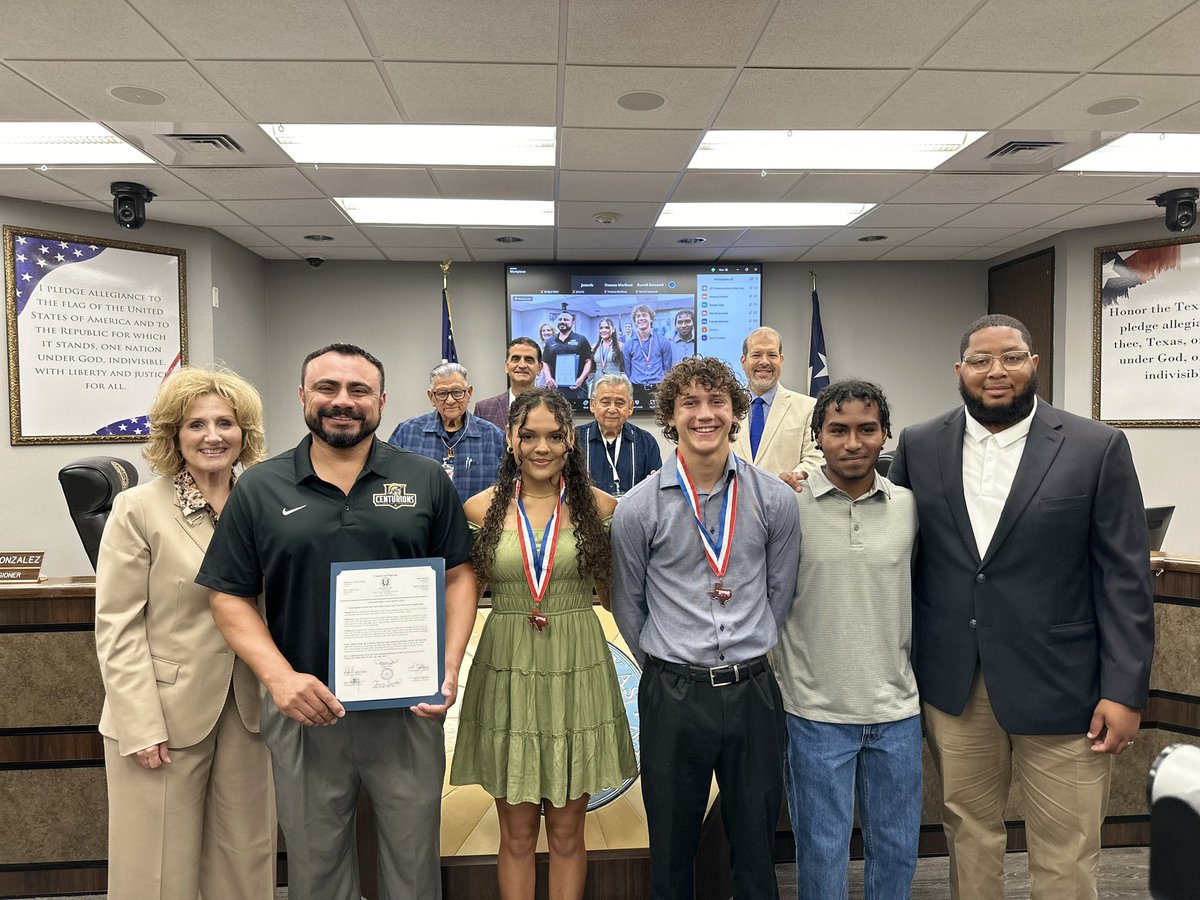 Coach Williams tweet media