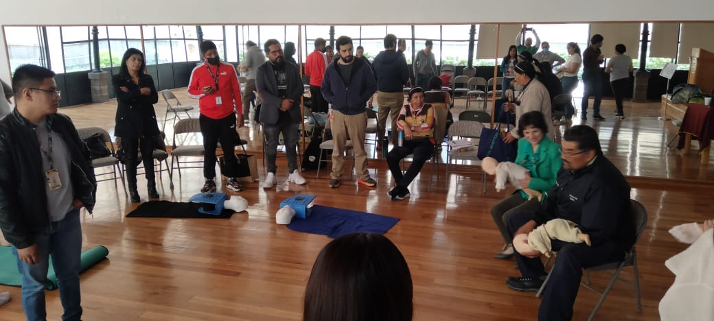 Poacybenpp1's tweet photo. Curso taller de primeros auxilios a docentes de la POACYBEN así como invitando de las escuelas hermanas Centenaria y Benemérita Escuela Normal para Profesores y primaria Eudoxia Calderón Gómez. https://t.co/iv1Lp0WEqG