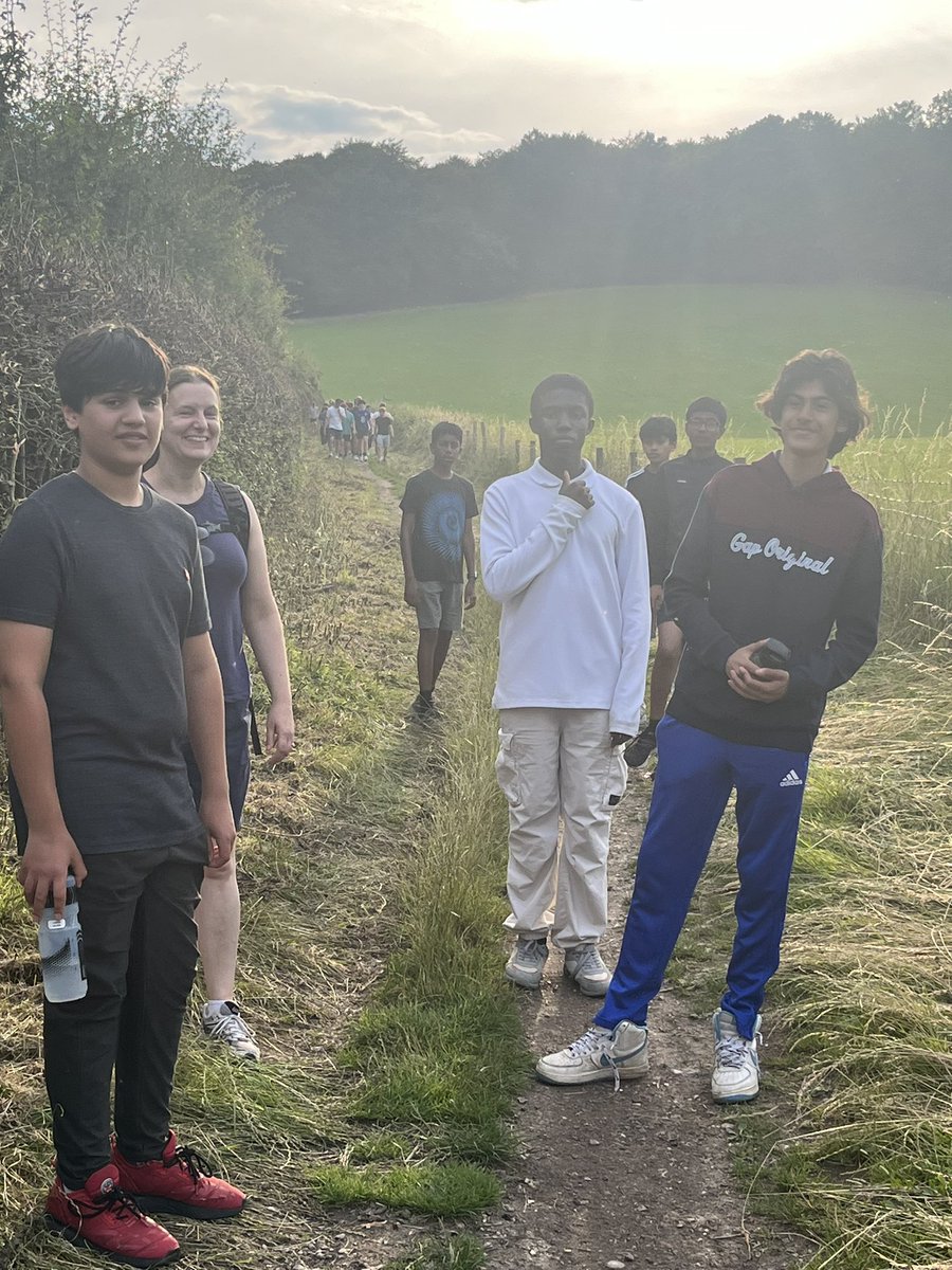 Fraser Youens House (@rgshwboarding) on Twitter photo Almost the end of term with a beautiful walk in the Chilterns and a great BBQ by Baz and his team. Almost the end of term with a beautiful walk in the Chilterns and a great BBQ by Baz and his team.