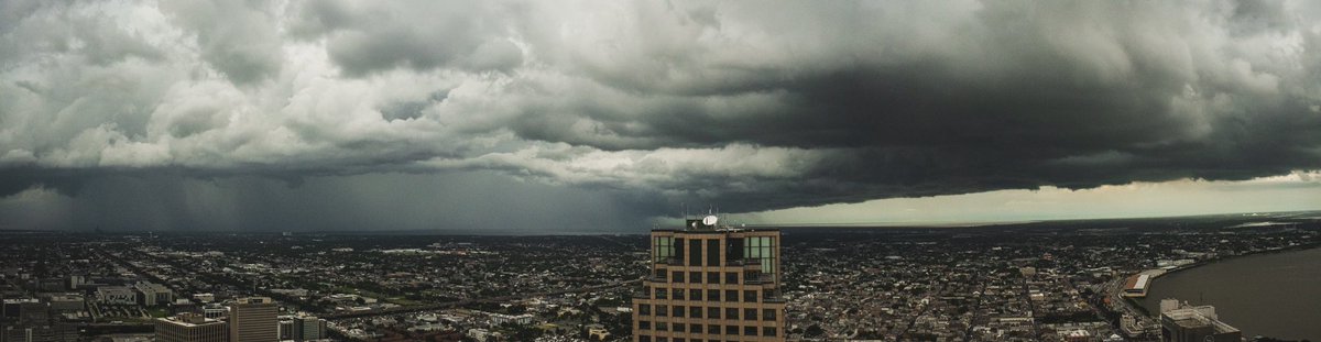 ARSimoneaux's tweet photo. Another day another storm https://t.co/J0ks7qbMsy