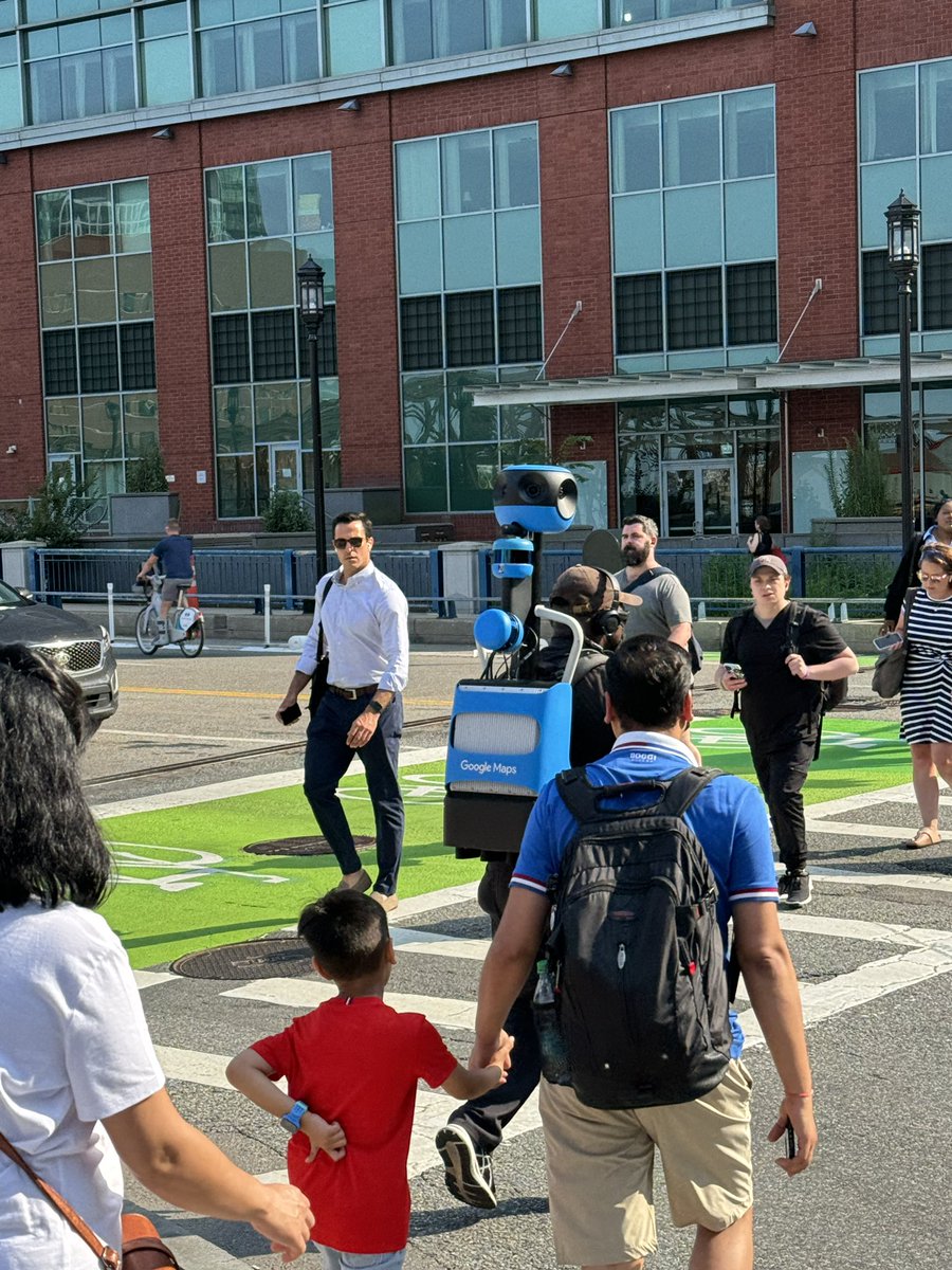 Michael Moss tweet media