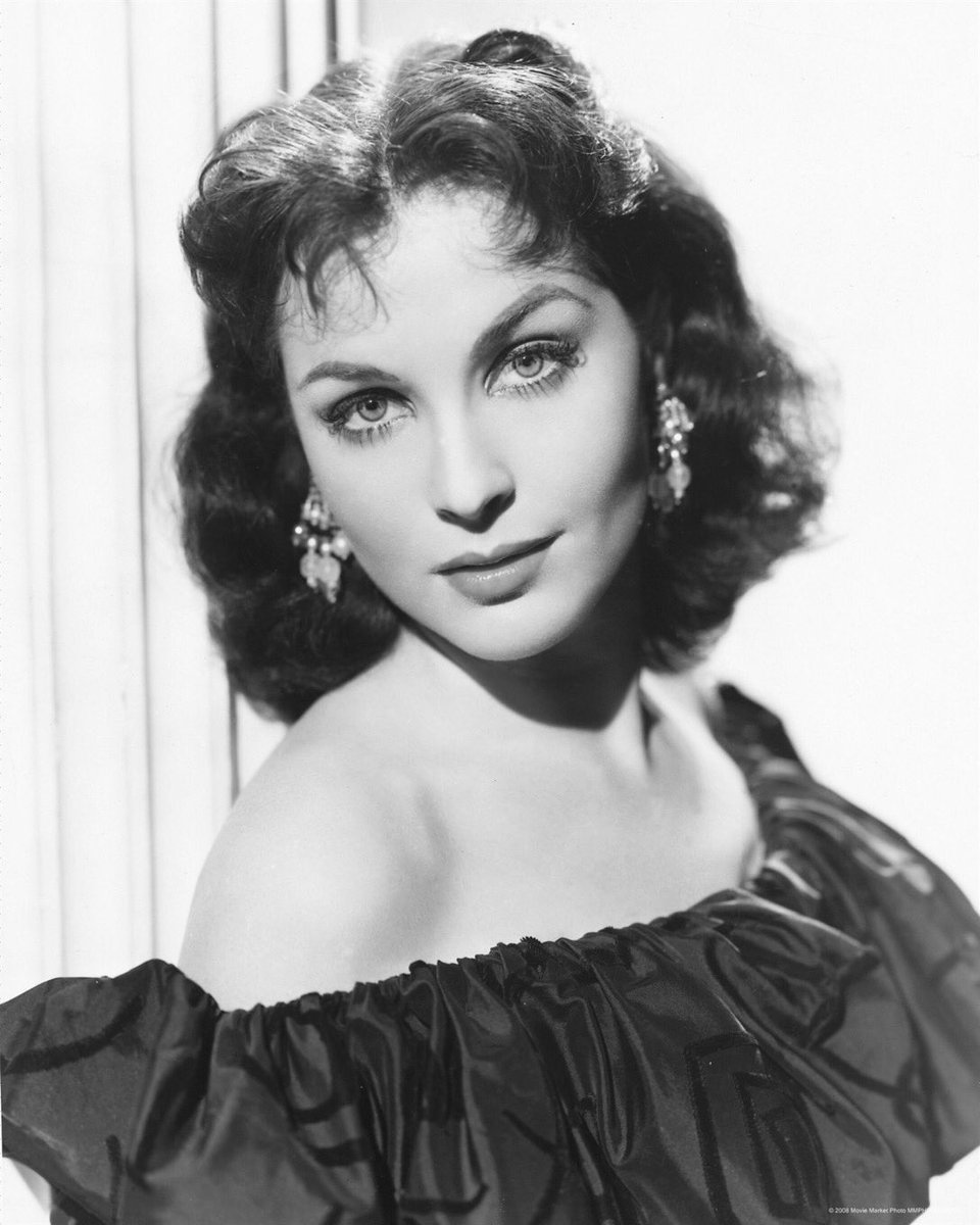 Au revoir Yvonne Furneaux (1926-2024) who graced the casts of Hammer’s The Mummy (1959), La Dolce Vita (1960), and Repulsion (1965) amongst others. 

remickgendron.com/obituaries/Yvo…