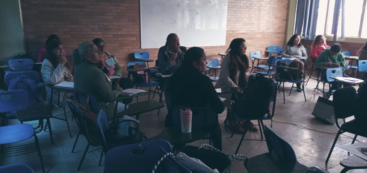 Poacybenpp1's tweet photo. Trabajo colegiado de la Zona Escolar 01 de Bachillerato General, para el reforzamiento de la implementación de la NEMEMS para el ciclo escolar 2024-2025. https://t.co/DHhRpnqBLy
