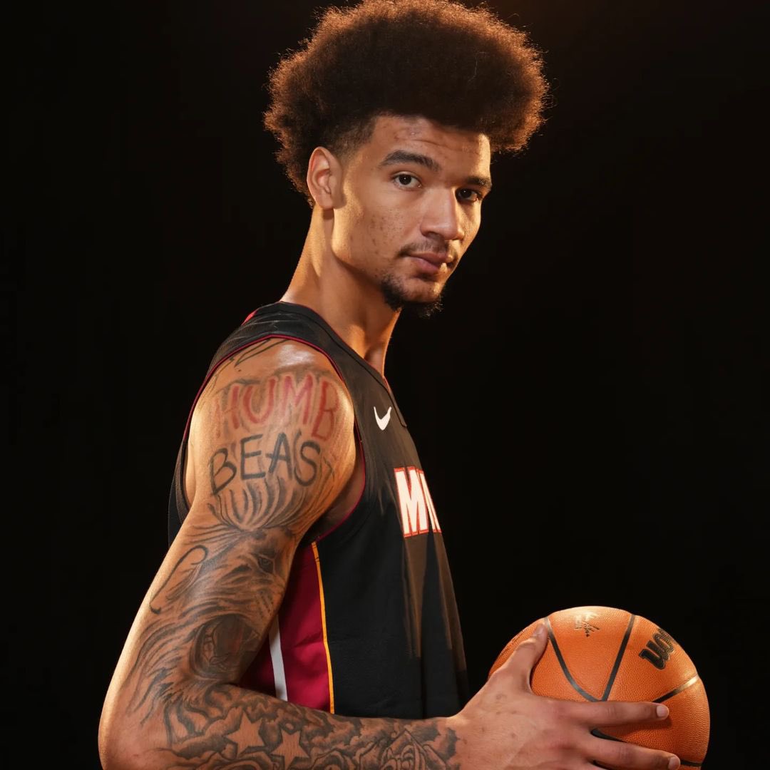 HeatvsHaters's tweet photo. Kel’el Ware in the Summer League: 

🔺24 points
🔺10 rebounds
🔺3 blocks
🔺1 steal
🔺9/12 FG (75%) https://t.co/uSh9PW6xP3