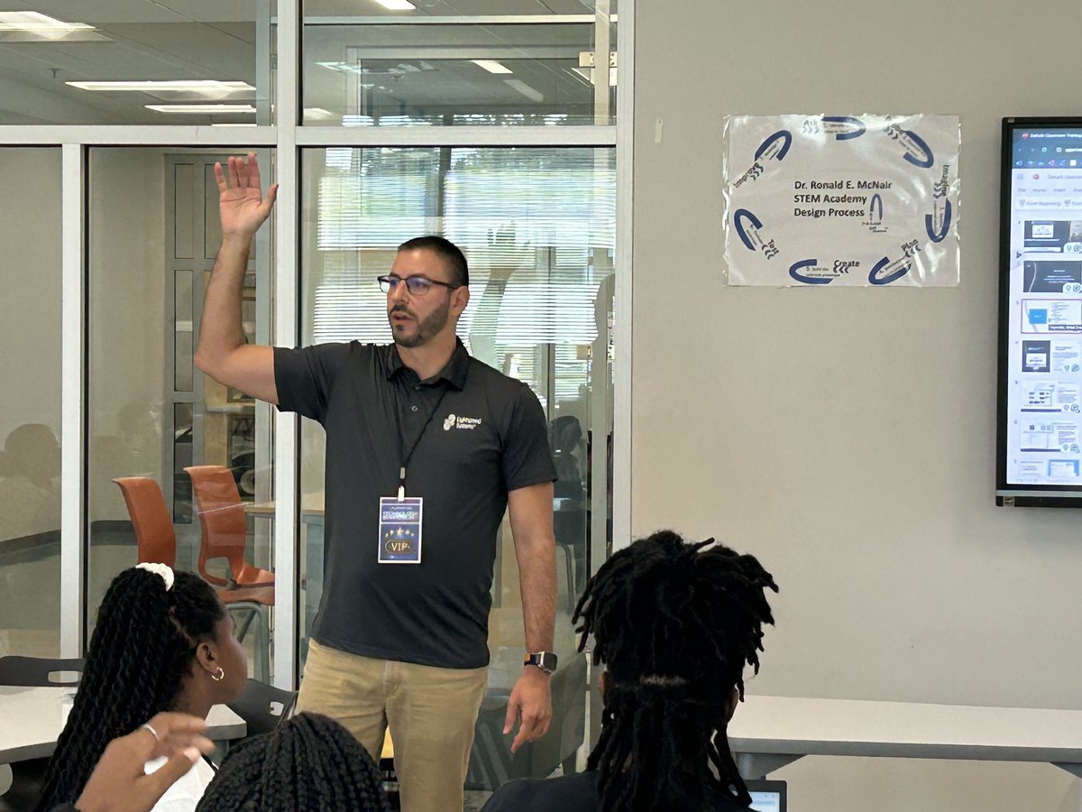 NMennEd's tweet photo. Today was a great day @DeKalbSchools as their @DeKalbSchoolsIT department hosted the Annual Tech Symposium. It was a packed house! The excitement for the new SY was palpable. Thank you for allowing me to share the power of @lightspeedsys Classroom Management with your teachers! https://t.co/NUkX0kvUGa