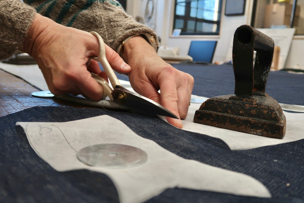 Meet Paige Sato, the talented textile artist who is using our makerspace to push the boundaries of denim design. Learn about her journey and the meticulous process behind her bespoke creations in our latest blog post.  

Read more here nextfab.com/2024/06/24/met…