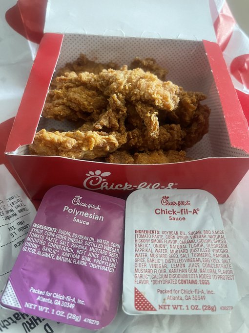 Ok y&rsquo;all,  Time to pick a side. You can only choose ☝🏾 https://t.co/9WaGb6OOhu<a href="/tag/linkinbio"class="tags"><span>#linkinbio</span></a>